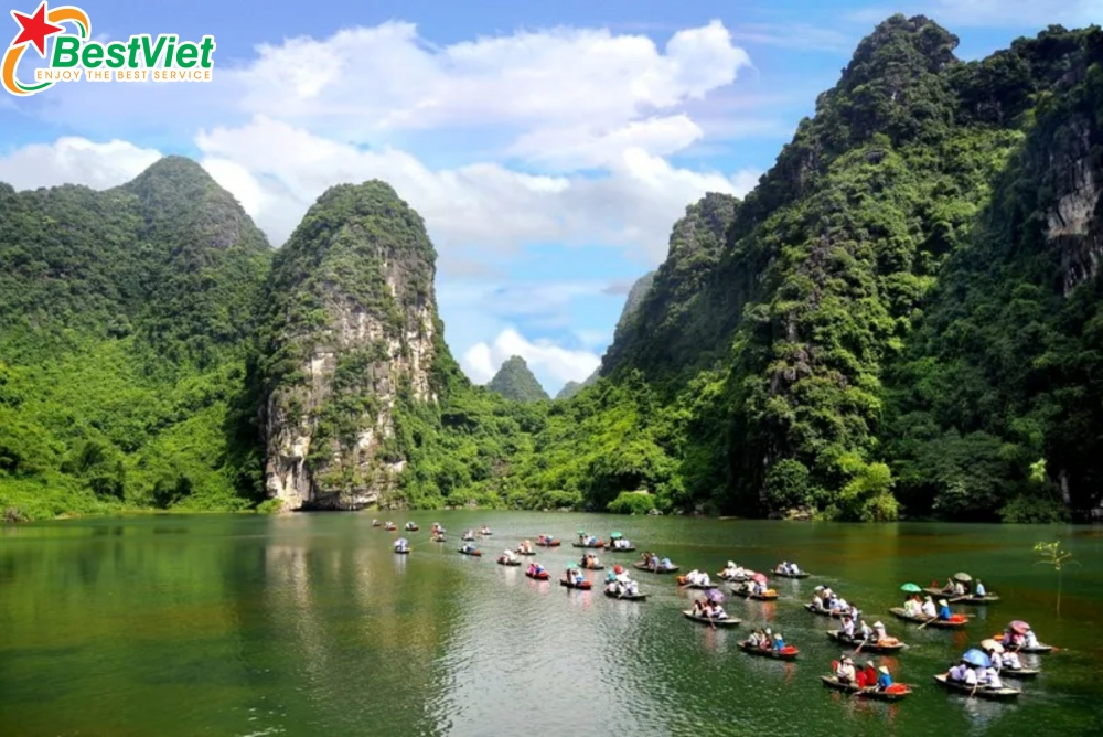 Du Lịch Hà Nội - Tuyệt Tịnh Cốc - Tràng An - Hang Múa 1 Ngày