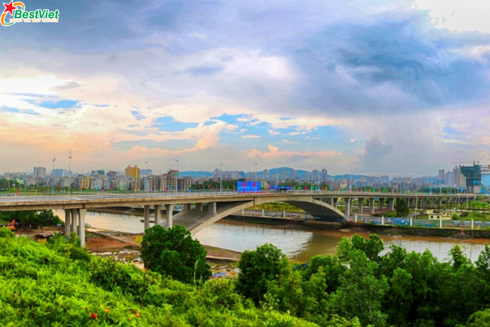 Du Lịch Hà Nội - Móng Cái - Đông Hưng 3 Ngày 2 Đêm