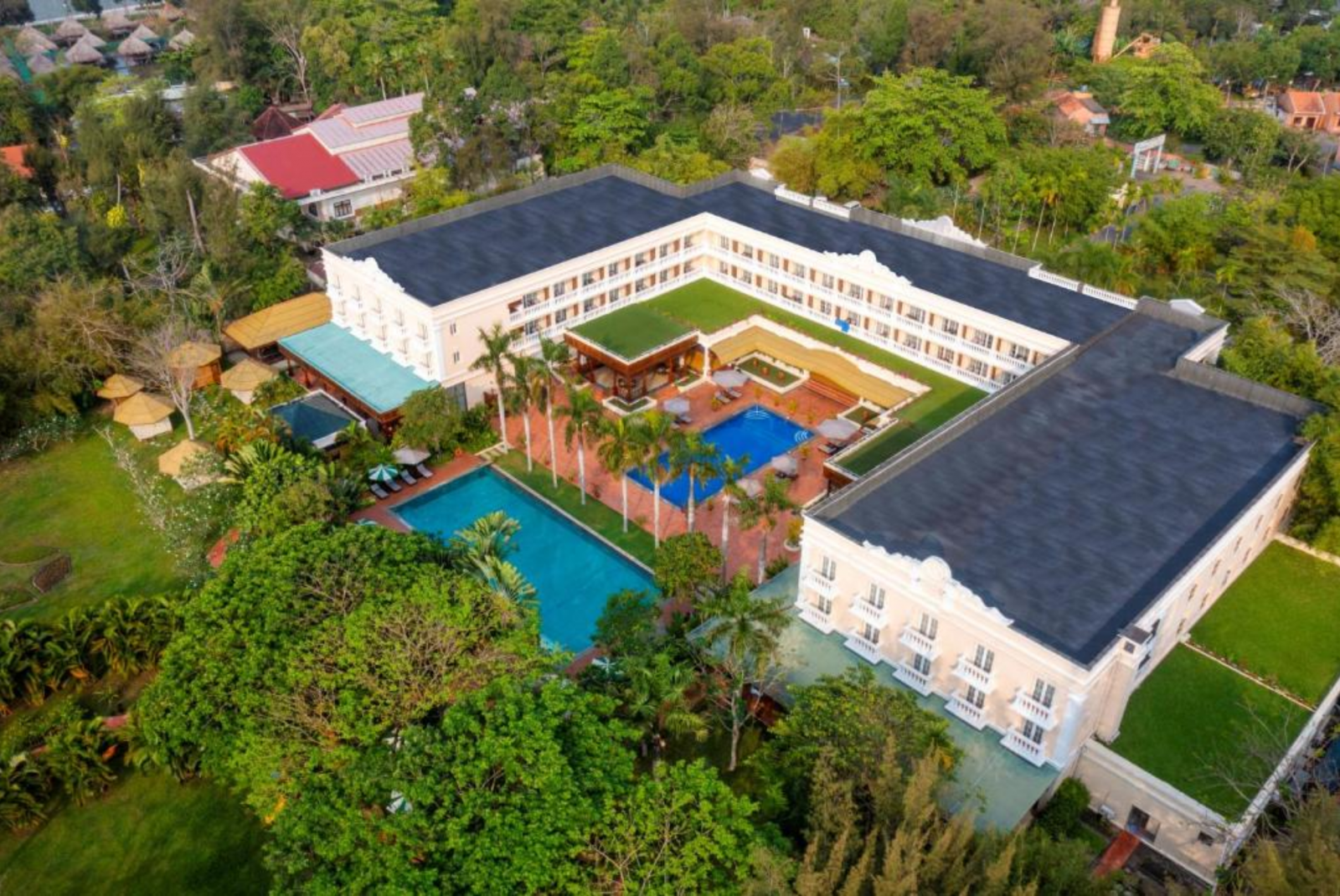 Du Lịch Hà Nội Cần Thơ Sóc Trăng Bạc Liêu Cà Mau Đất Mũi Tiền Giang Bến Tre Tây Ninh Sài Gòn 5 Ngày 4 Đêm bay hàng không Vietnam Airlines