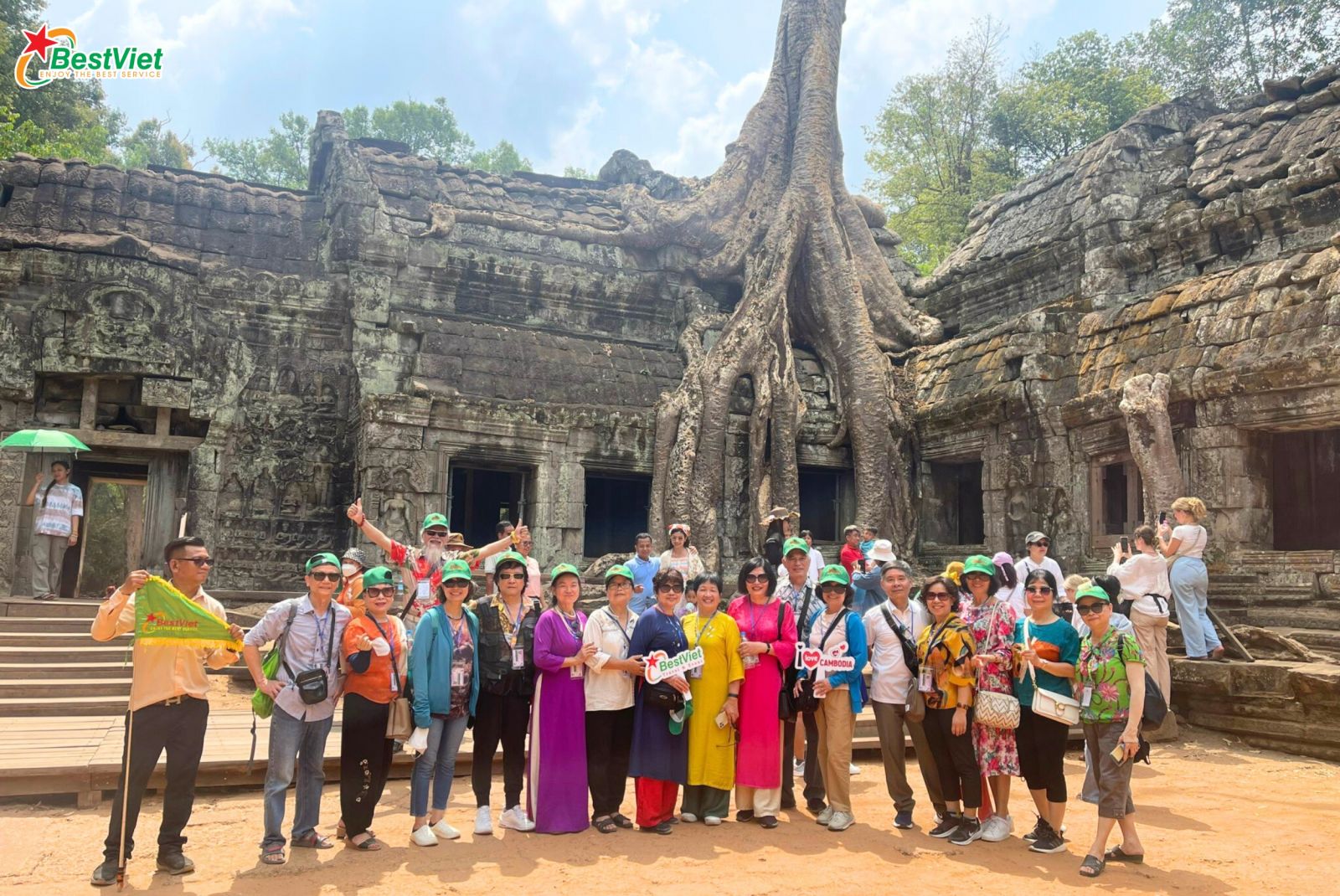 Du Lịch Hà Nội - Campuchia: Siem Reap – Ăngkor - Phnompenh – Du thuyền sông bốn mặt – Hoàng Cung 4 Ngày 3 Đêm Bay Angkor Cambodia Air, Vietjet