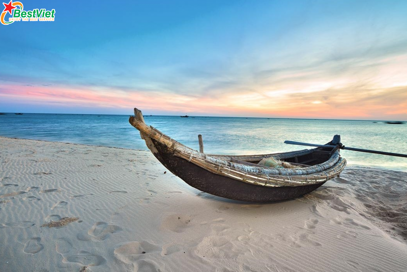 Du Lịch Hà Nội - Xứ Huế Mộng Mơ 3 Ngày 2 Đêm Bay Vietnam Airlines