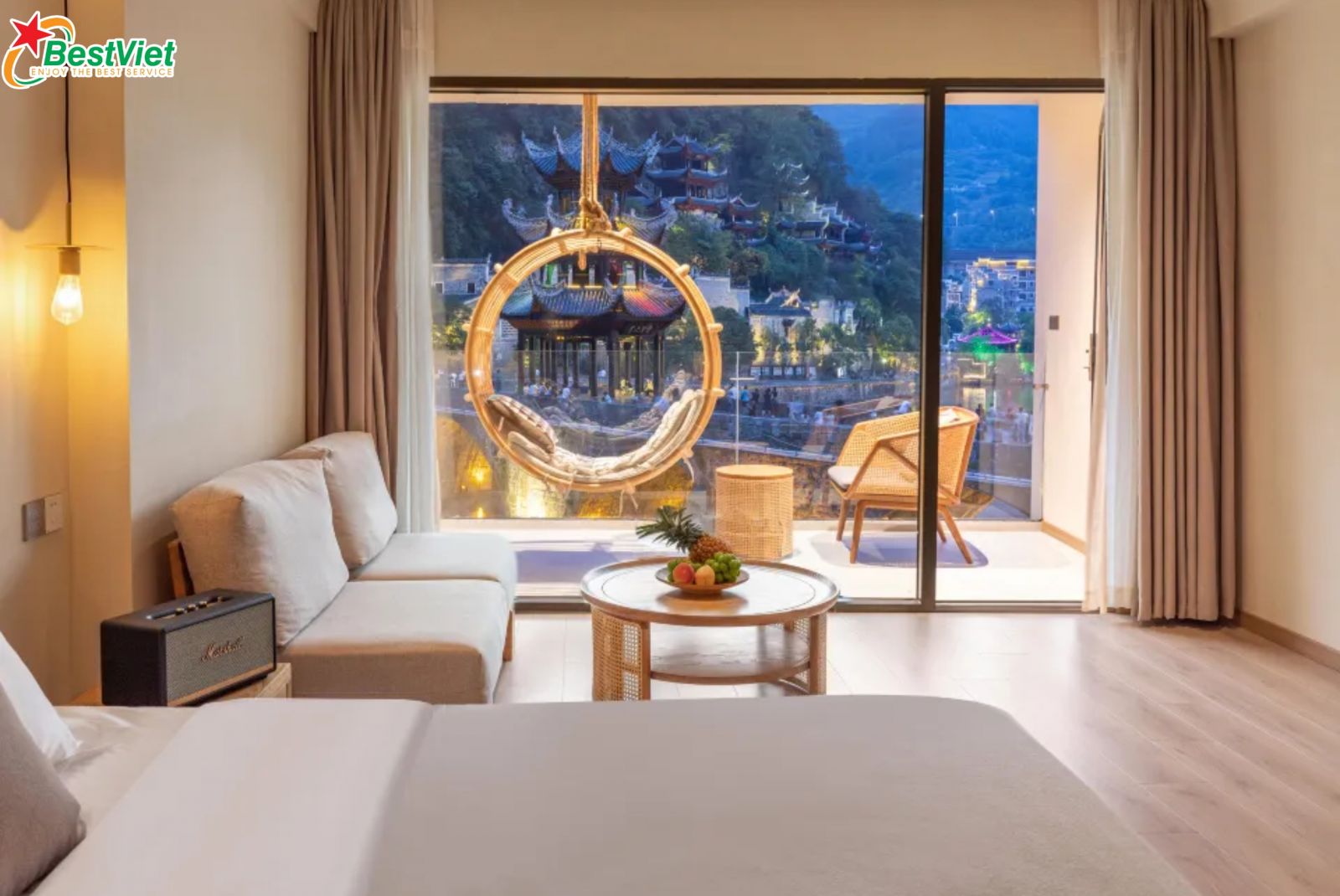 Du Lịch Hà Nội - Thiên Hộ Miêu Trại -Tiểu Thất Khổng-Cổ Trấn Gia Viễn 4 ngày 3 đêm-Đi ô tô tàu cao tốc