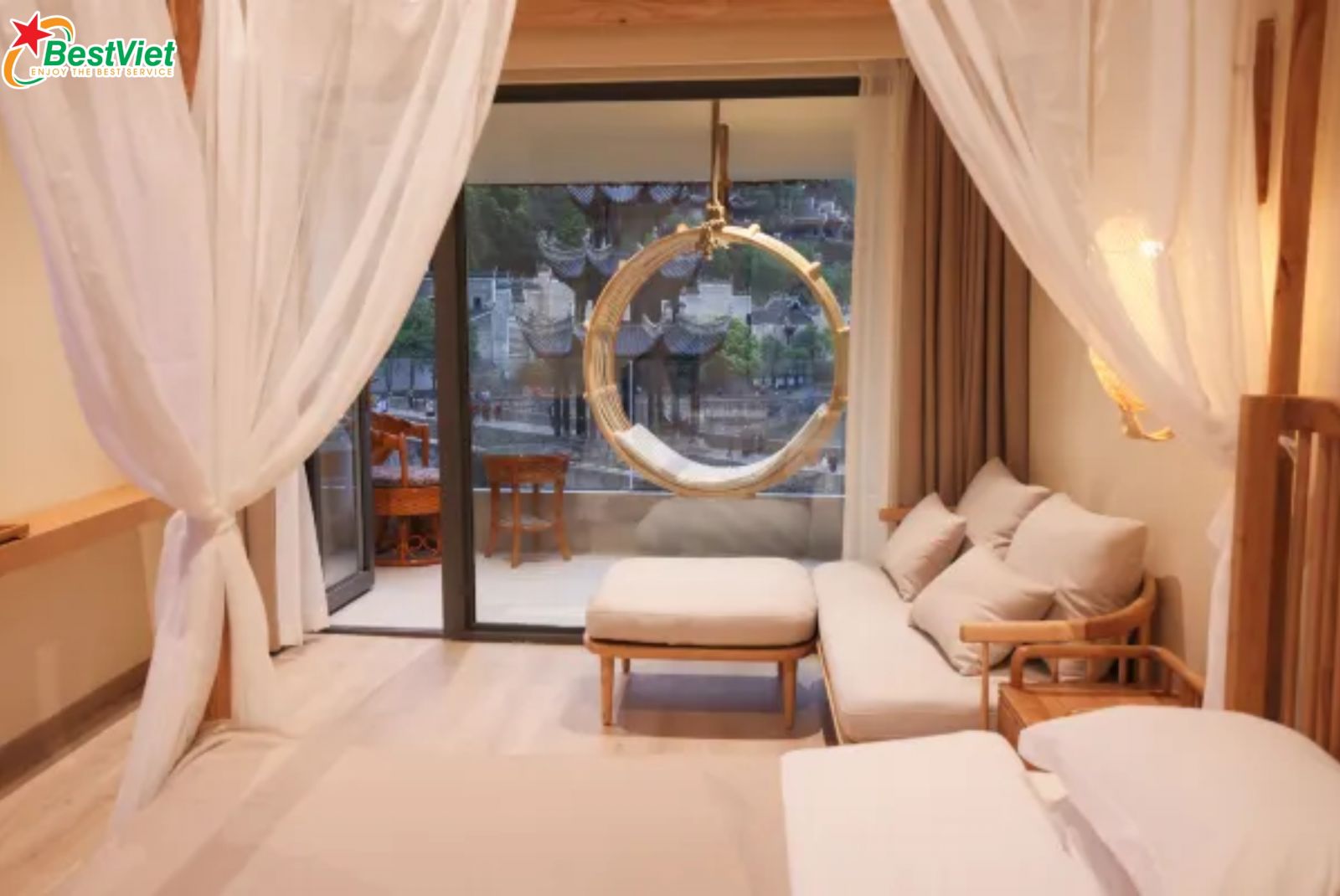 Du Lịch Hà Nội - Thiên Hộ Miêu Trại -Tiểu Thất Khổng-Cổ Trấn Gia Viễn 4 ngày 3 đêm-Đi ô tô tàu cao tốc
