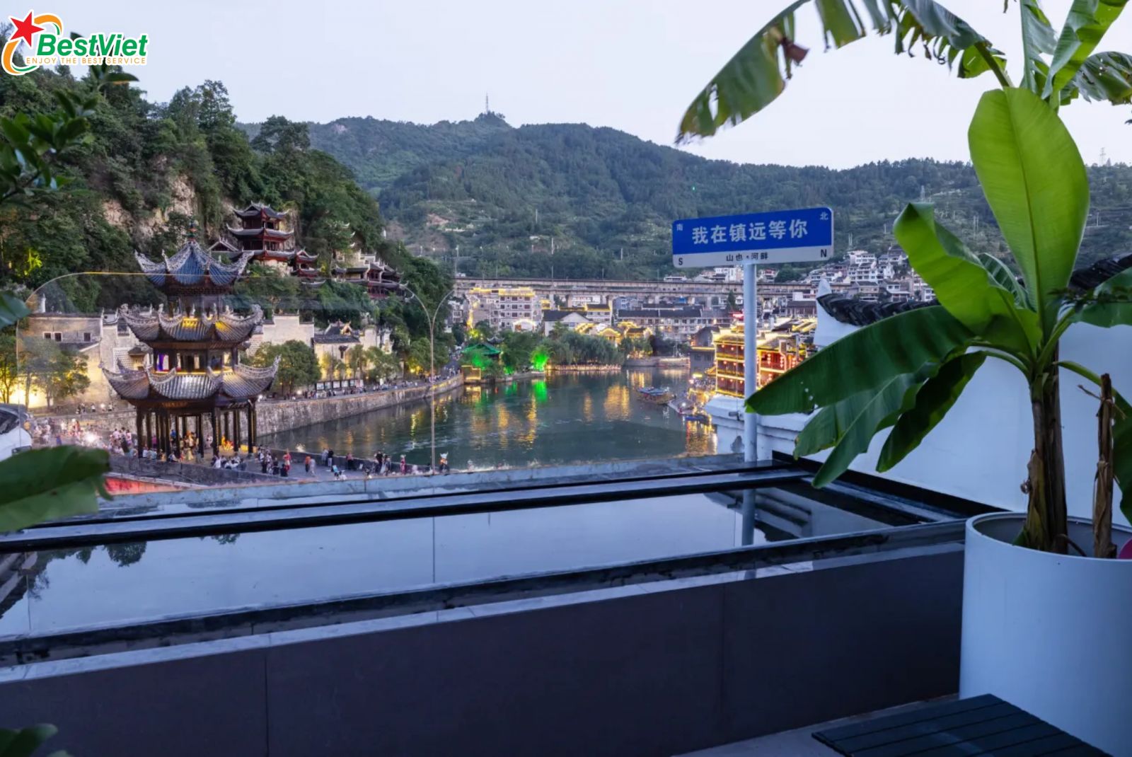 Du Lịch Hà Nội - Thiên Hộ Miêu Trại -Tiểu Thất Khổng-Cổ Trấn Gia Viễn 4 ngày 3 đêm-Đi ô tô tàu cao tốc
