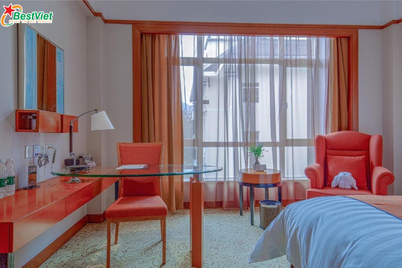 Du Lịch Hà Nội - Trương Gia Giới-Miêu Trại-Phượng Hoàng Cổ Trấn-6 ngày 5 đêm/5 ngày 4 đêm-Bay Vietjet Air