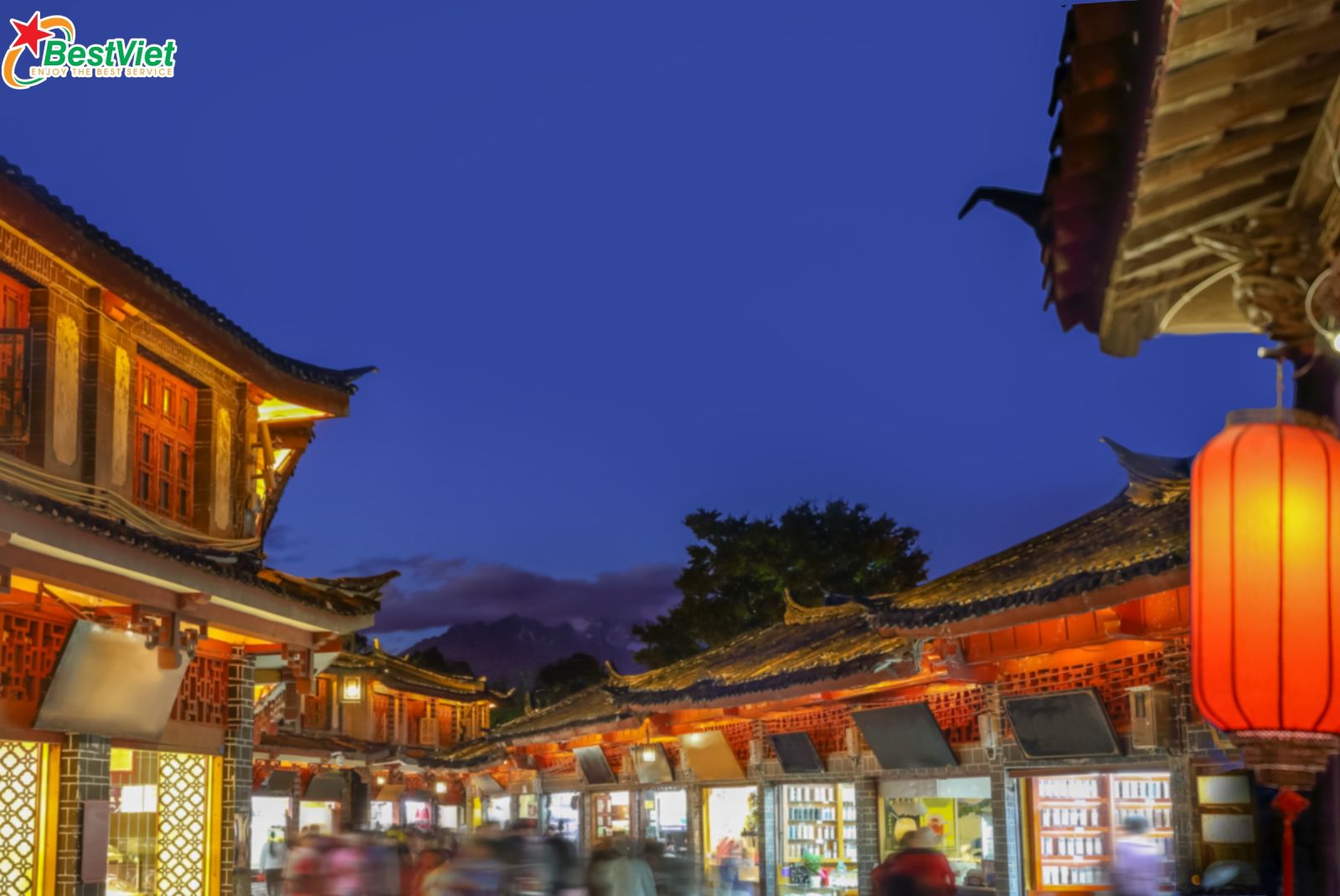 Du Lịch Hà Nội-Lệ Giang-Shangrila-6 ngày 5 đêm/5 ngày 4 đêm-Đường bộ/bay bay Bambo Airways/ bay China Eastern Airlines