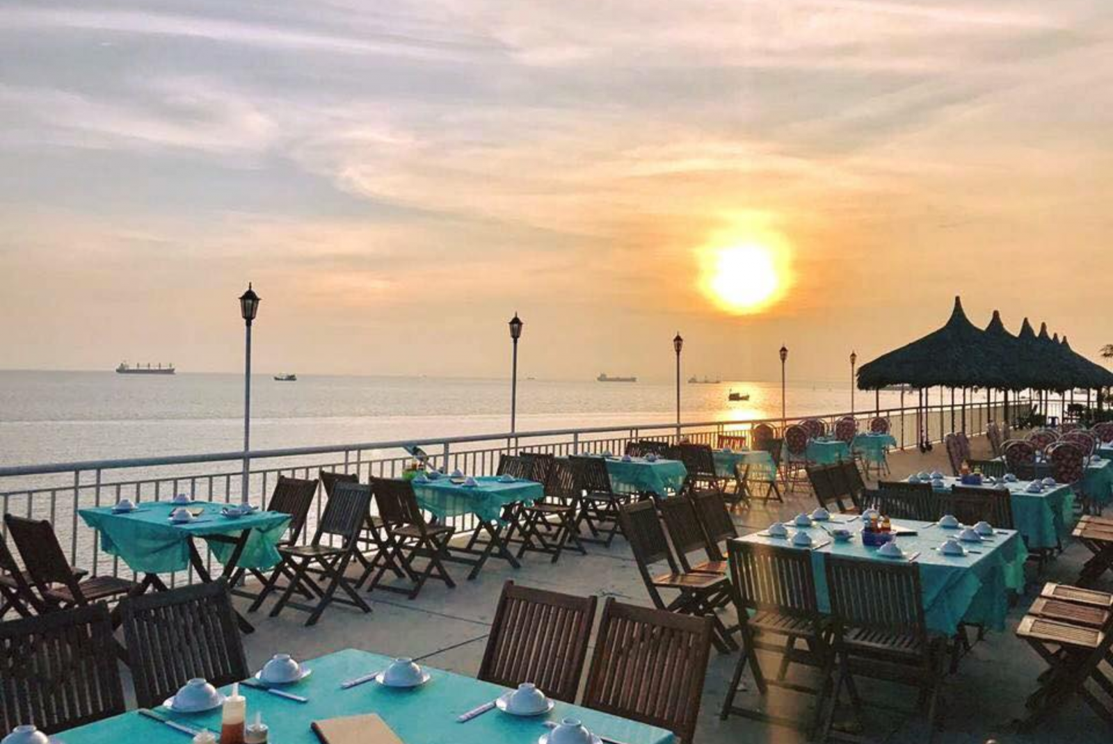 Du Lịch Hà Nội - Sài Gòn - Vũng Tàu - KDL Đại Nam 4 Ngày 3 Đêm bay Vietnam Airlines