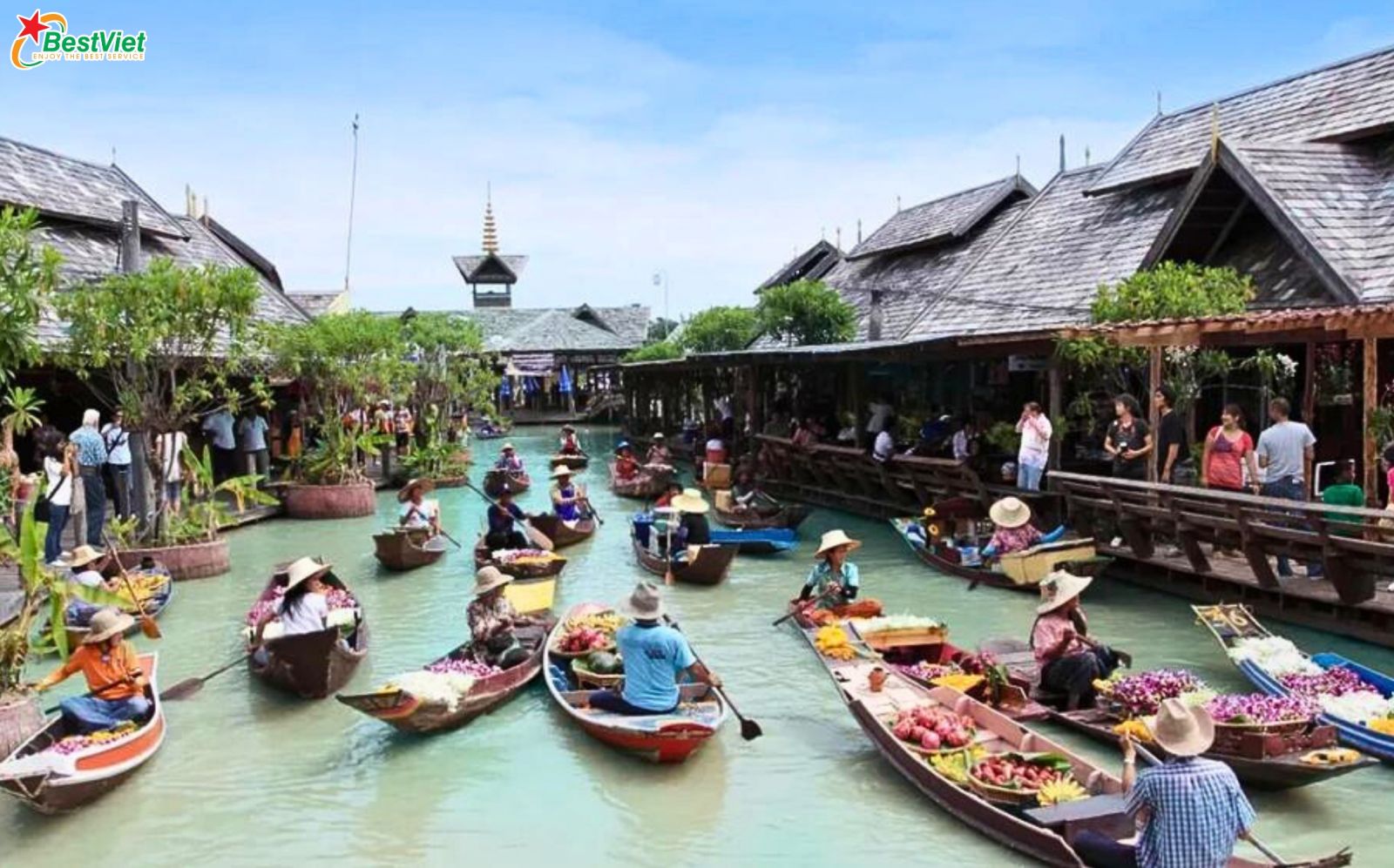 Chợ Nổi Bốn Miền