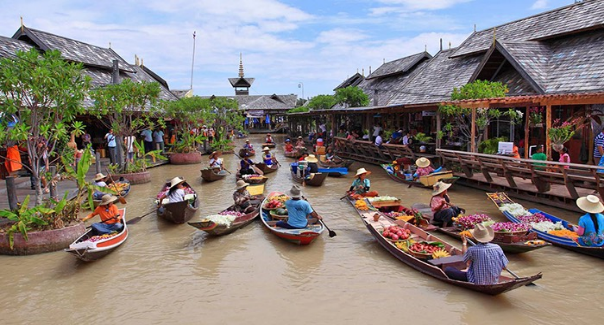 Chợ Nổi Bốn Miền 