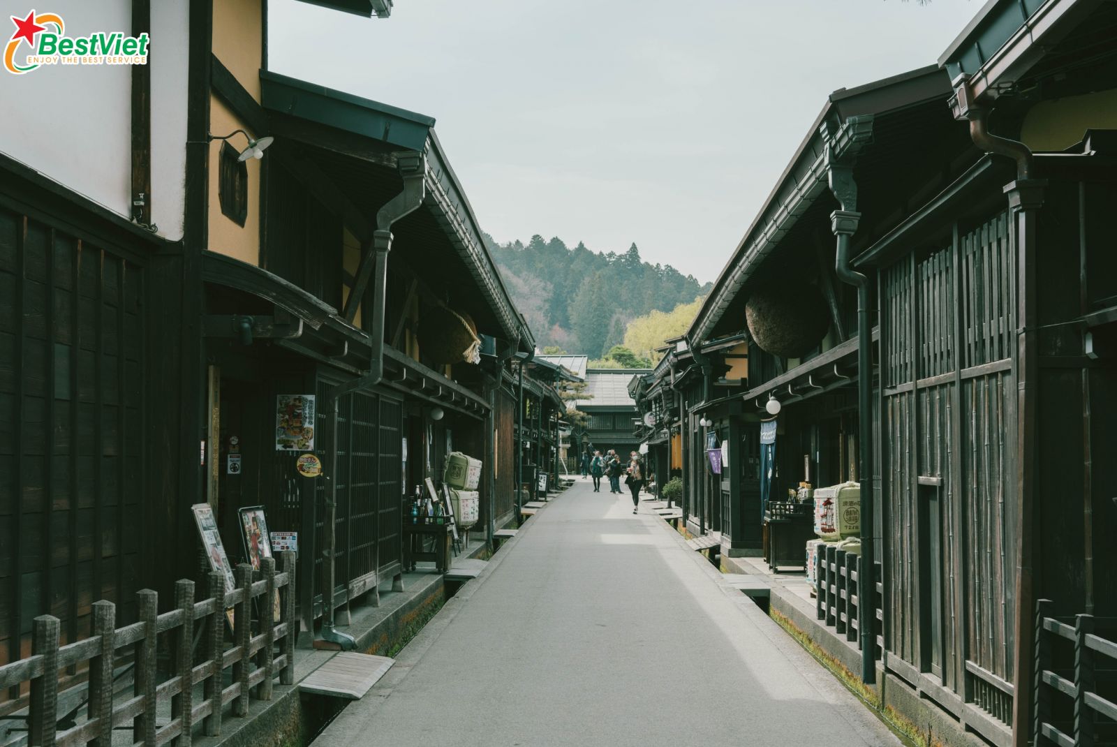 Du Lịch Hà Nội -Nagoya – Shirakawa-go – Takayama – Fuji – Tokyo-6 ngày 5 đêm-bay  Vietnam Airlines